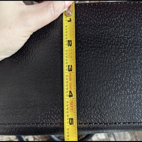 Kate Spade/Crossbody purse - Picture 4 of 8